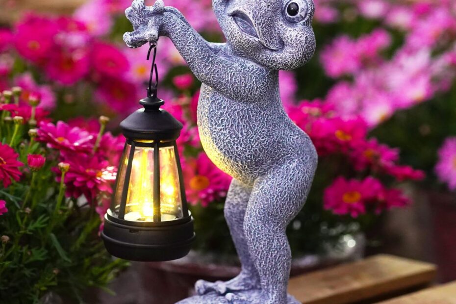 Enchant Your Garden: Solar Lantern Frog Statues for Perfect Outdoor Ambiance