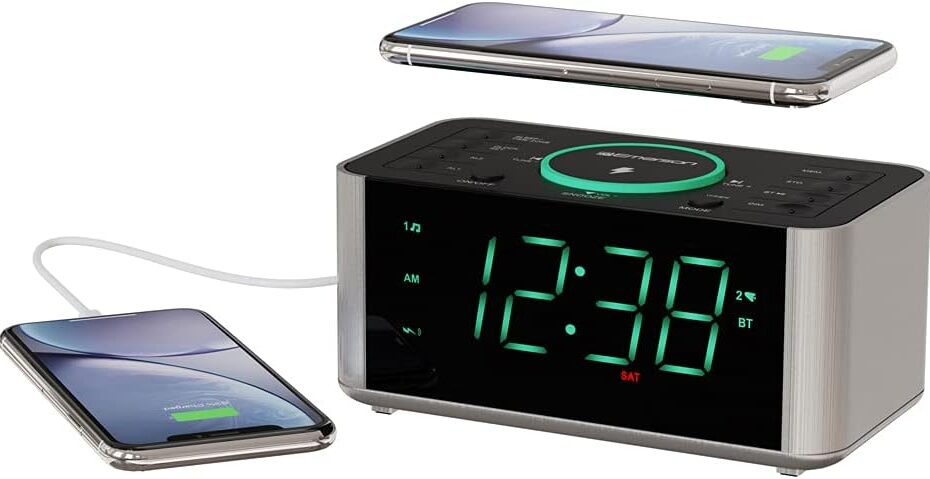 Wake Up Smart: Emerson ER100202 Alarm Clock with Wireless Charging & Bluetooth