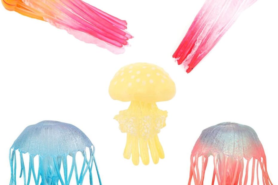Dive into Fun: Realistic 5 Pcs Mini Jellyfish Figurines Review