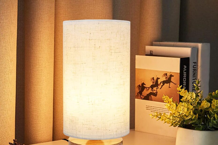 Illuminate Your Space: The Perfect Mini Bedside Lamp for Cozy Nights