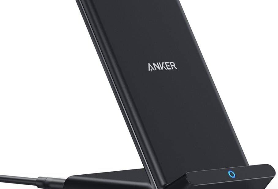 Power Up: Anker 313 Wireless Charging Stand Review for Fast and Convenient Charging