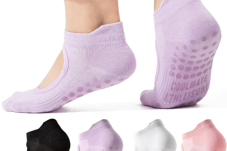 Step Up Your Workout: Reviews on COOLMATE Non-Slip Pilates Socks