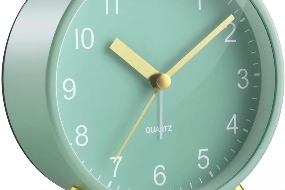 The Ultimate Silent Companion: A Review of the Stylish Analog Alarm Clock
