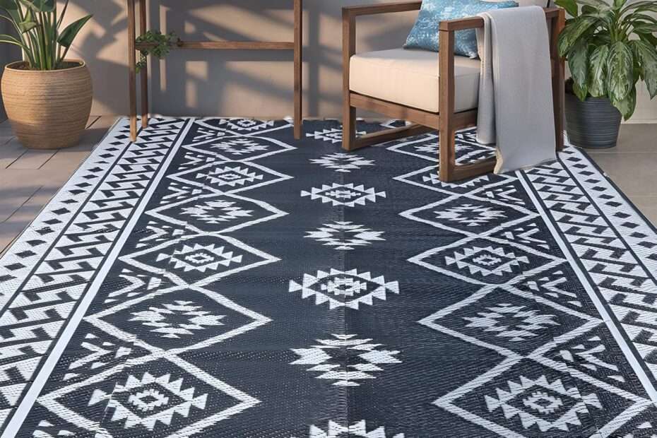 Transform Your Outdoor Space: LILIOFFIC 6x9 ft Waterproof Rug Review!