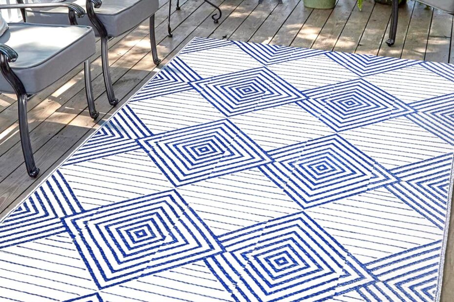 Transform Your Outdoor Space: Review of the Waterproof 5x8ft Reversible Rug
