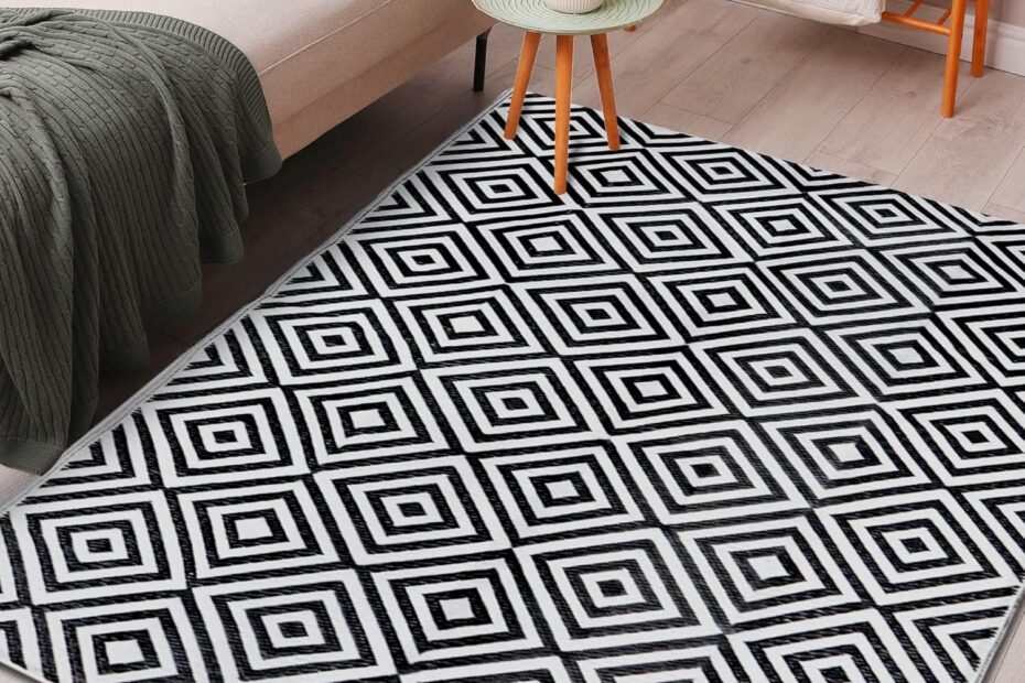 Transform Your Outdoors: Reviews of Reversible 5' x 8' Diamond Black & White Patio Rugs