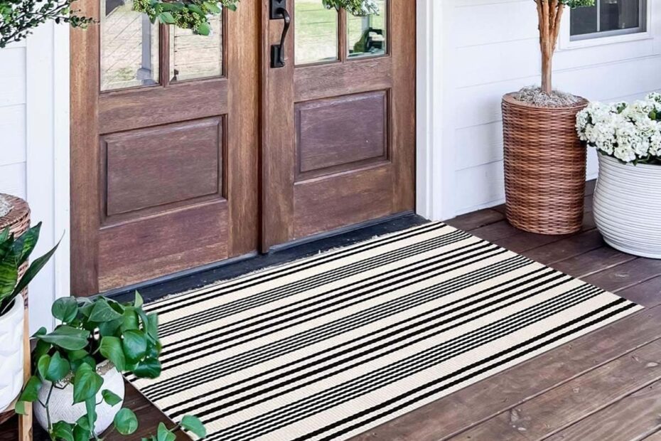 Transform Your Space: Review of the Black and White Striped Outdoor Rug