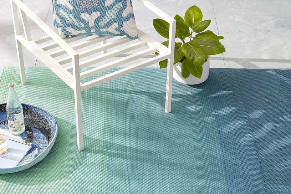 Transform Your Space with Fab Habitat's Eco-Friendly Outdoor Rug: Review & Guide!