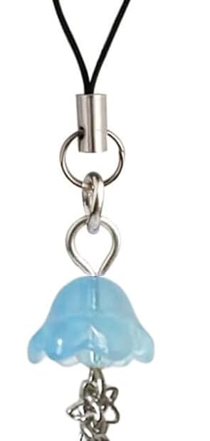 Charming Aesthetics: A Review of the Agromusk Jellyfish Phone Charm!
