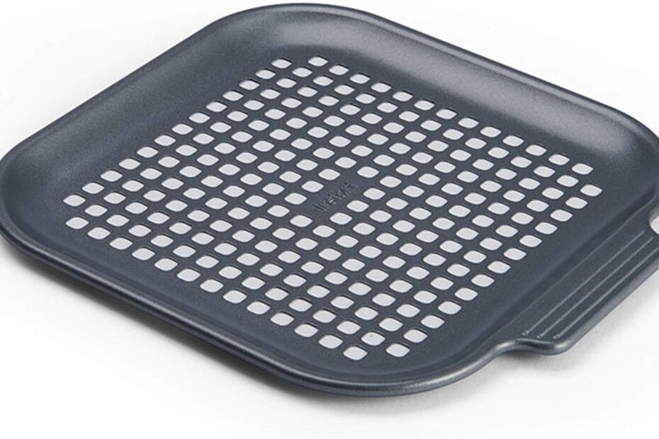Crispy Crust Every Time: Review of the Instant Vortex Nonstick Pizza Pan