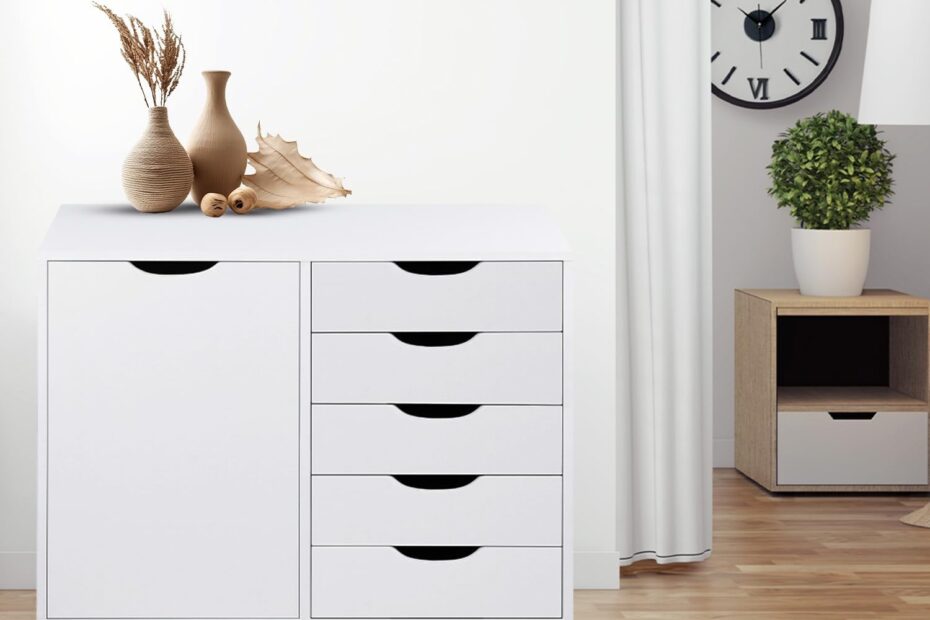 Discover the Naomi Home Amy 5 Drawer Chest: Stylish & Versatile Storage Solution!