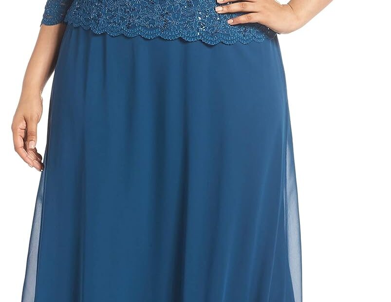 Elegance Redefined: A Review of the Alex Evenings Plus Size Lace Mock Gown