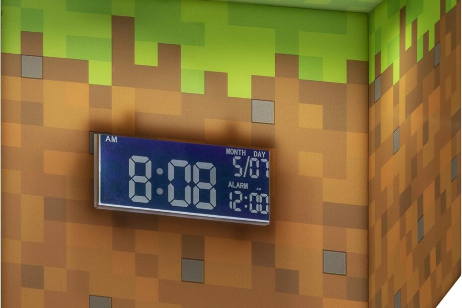 Level Up Your Sleep: The Paladone Minecraft Grass Block Alarm Clock Review