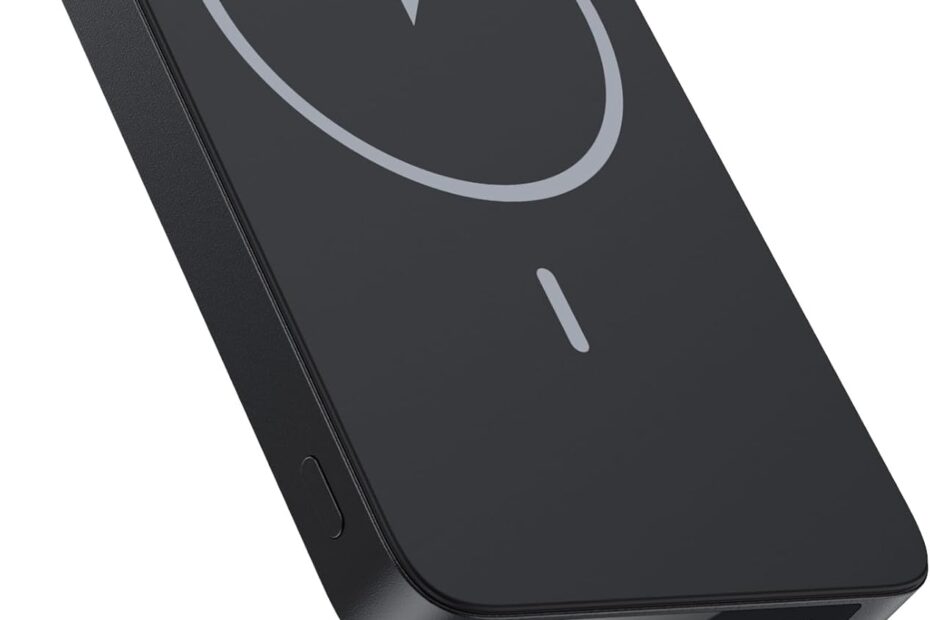 Power On-The-Go: Review of the Slim 5500mAh Magnetic Wireless Charger