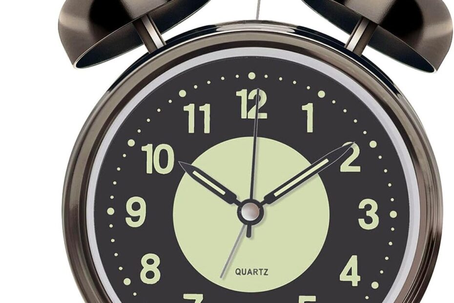 Rise and Shine: The Ultimate Loud Alarm Clock for Heavy Sleepers!