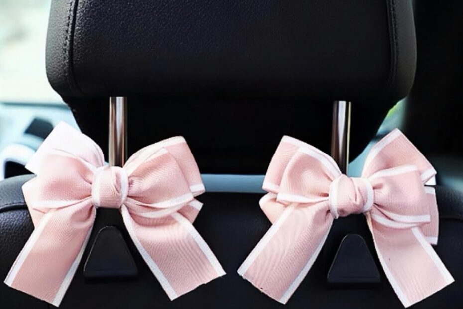 Stylish Car Purse Hooks: Your Perfect Space-Saving Accessory!