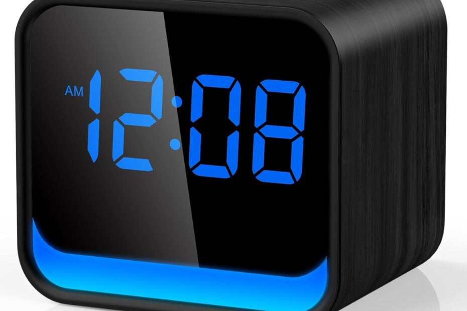 Wake Up Gently: The HOUSBAY Wooden Radio Alarm Clock Review