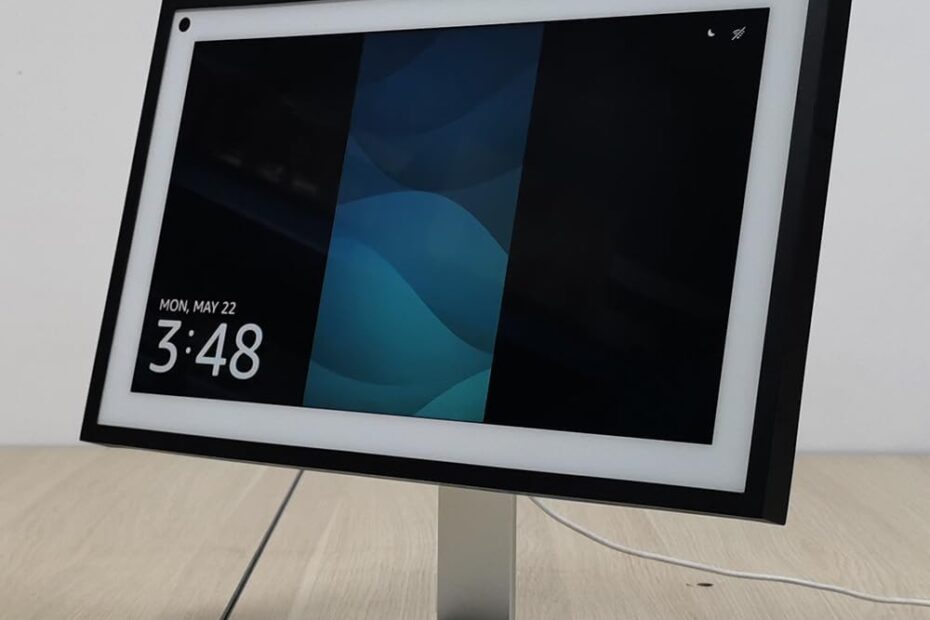 Elevate Your Echo: The Ultimate Adjustable Stand for Echo Show 15 & 21