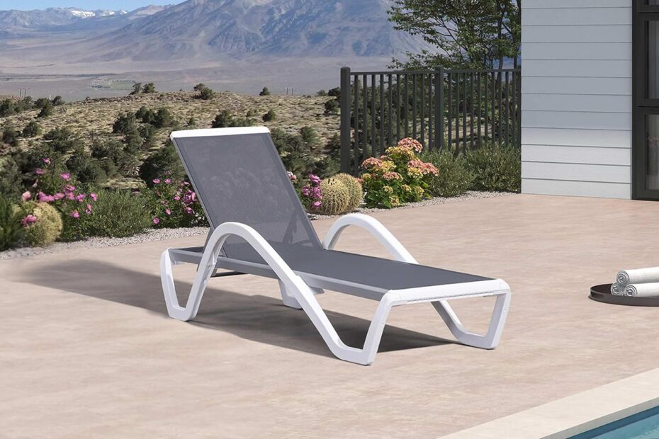 Ultimate Comfort: Review of the PURPLE LEAF Adjustable Patio Chaise Lounge Chair