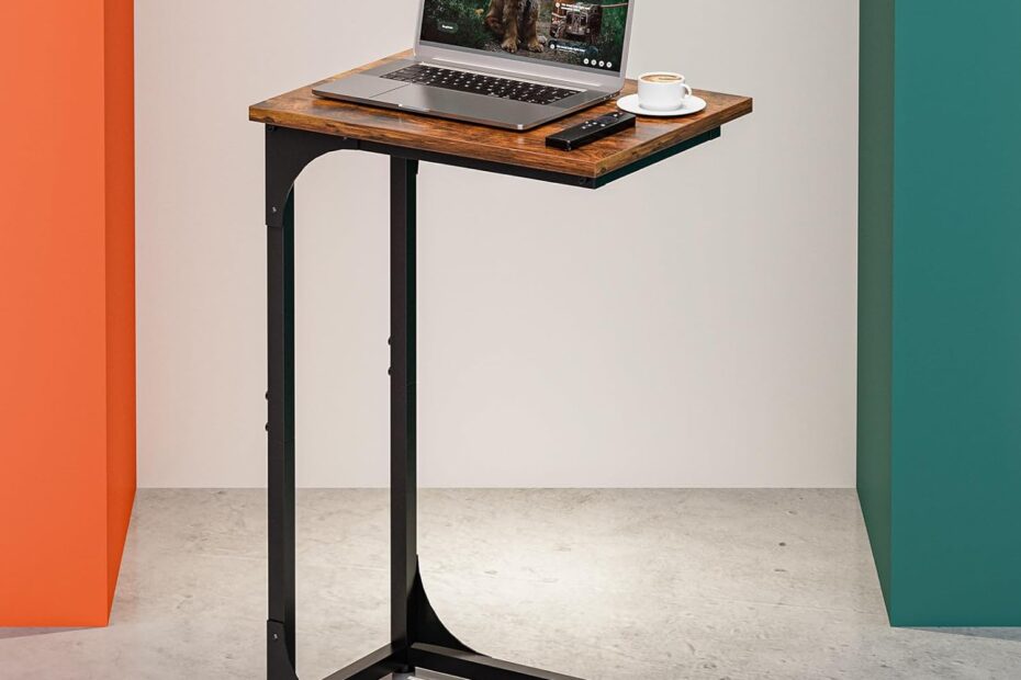 Chic C-Shaped Side Table: The Perfect Accent for Small Spaces!