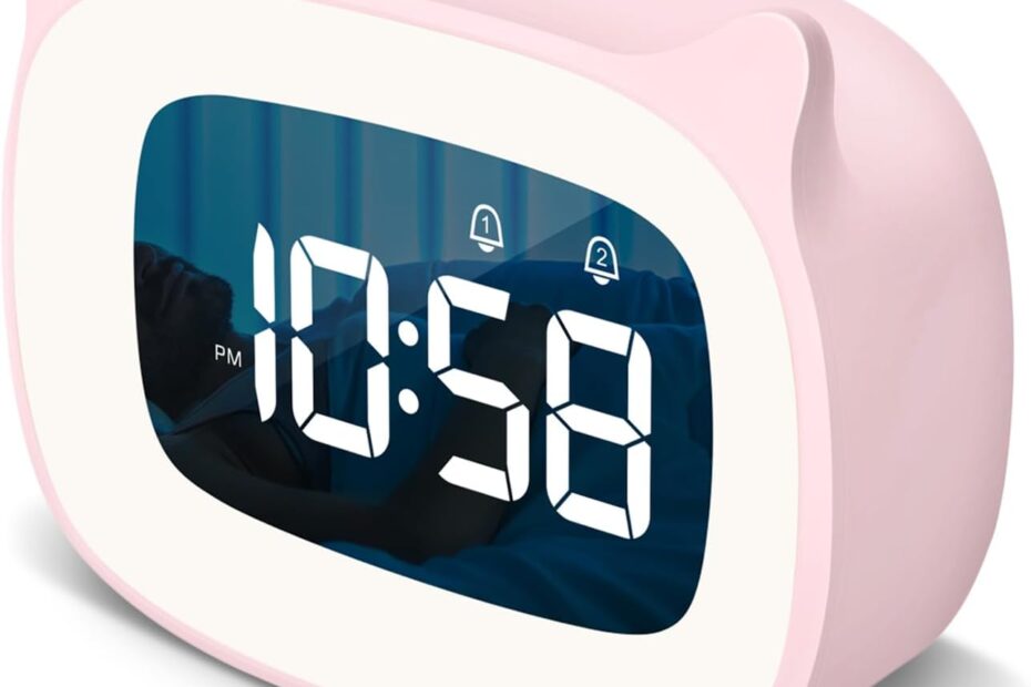 Purr-fectly Cute: The Ultimate Kids Alarm Clock with Night Light & Ringtones!