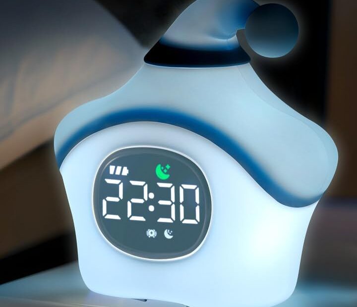 The Adorable Star Alarm Clock: A Sleep Companion for Kids!
