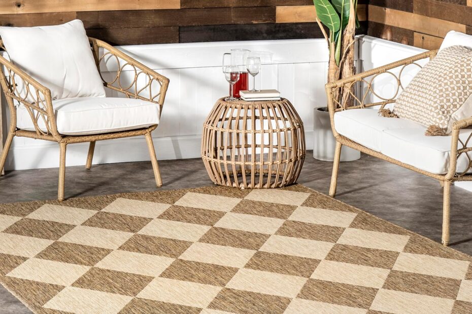 Transform Your Outdoor Space: nuLOOM Sabina Brown Area Rug Review