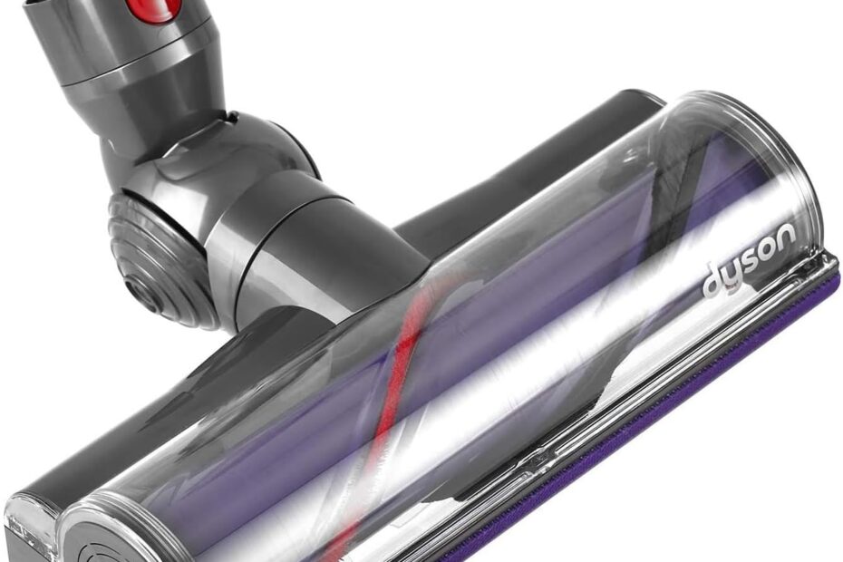 Unleash Powerful Clean: Dyson V10 Cyclone Cordless Vacuum Review