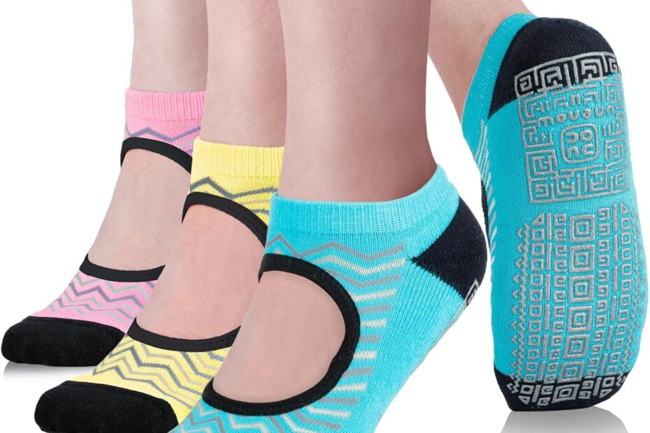 Elevate Your Practice: Unenow Non-Slip Grip Yoga Socks Review for Ultimate Comfort!